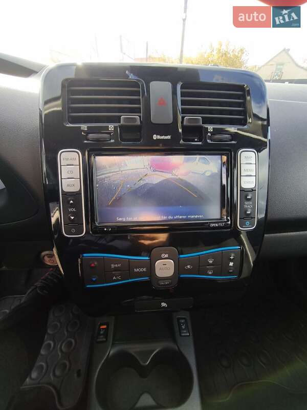 Хэтчбек Nissan Leaf 2014 в Луцке фото 23 Хэтчбек Nissan Leaf 2014 в Луцке