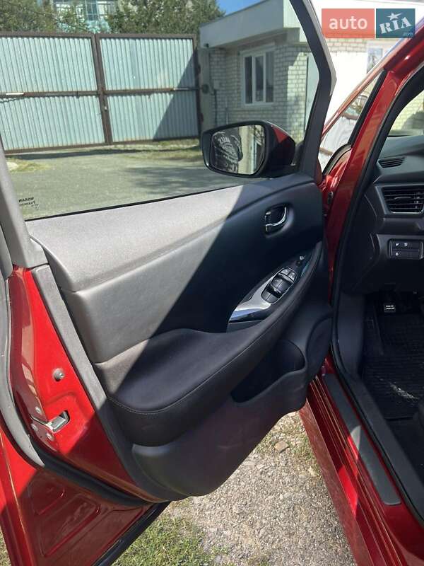 Хэтчбек Nissan Leaf 2018 в Харькове фото 9 Хэтчбек Nissan Leaf 2018 в Харькове