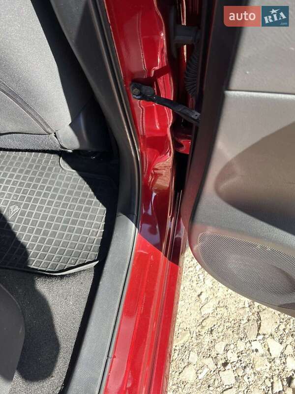 Хэтчбек Nissan Leaf 2018 в Харькове фото 24 Хэтчбек Nissan Leaf 2018 в Харькове