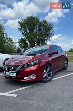 Хетчбек Nissan Leaf 2018 в Вінниці