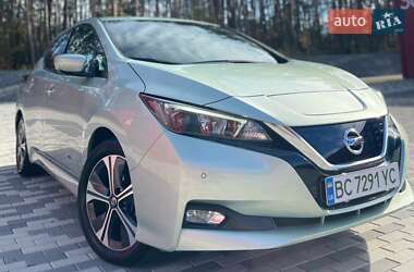 Хетчбек Nissan Leaf 2018 в Львові