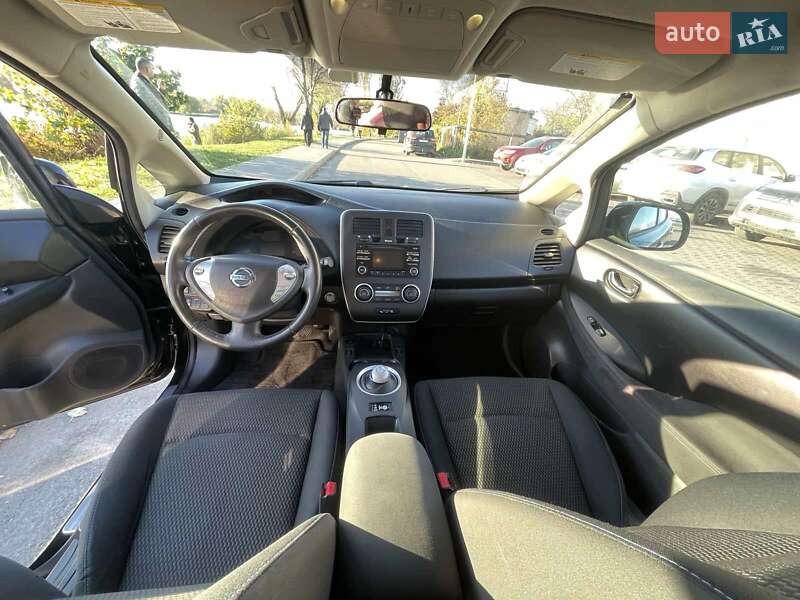 Хэтчбек Nissan Leaf 2014 в Киеве