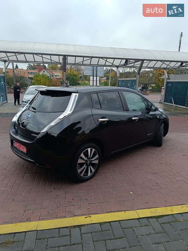 Хэтчбек Nissan Leaf 2015 в Ровно фото 13 Хэтчбек Nissan Leaf 2015 в Ровно