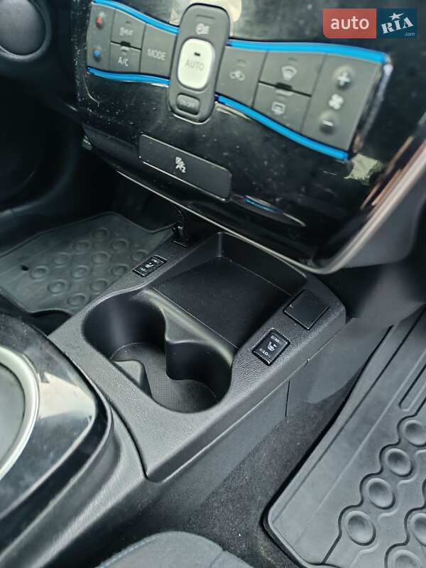 Хэтчбек Nissan Leaf 2015 в Ровно фото 41 Хэтчбек Nissan Leaf 2015 в Ровно