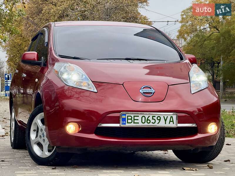 Хэтчбек Nissan Leaf 2012 в Одессе фото 16 Хэтчбек Nissan Leaf 2012 в Одессе