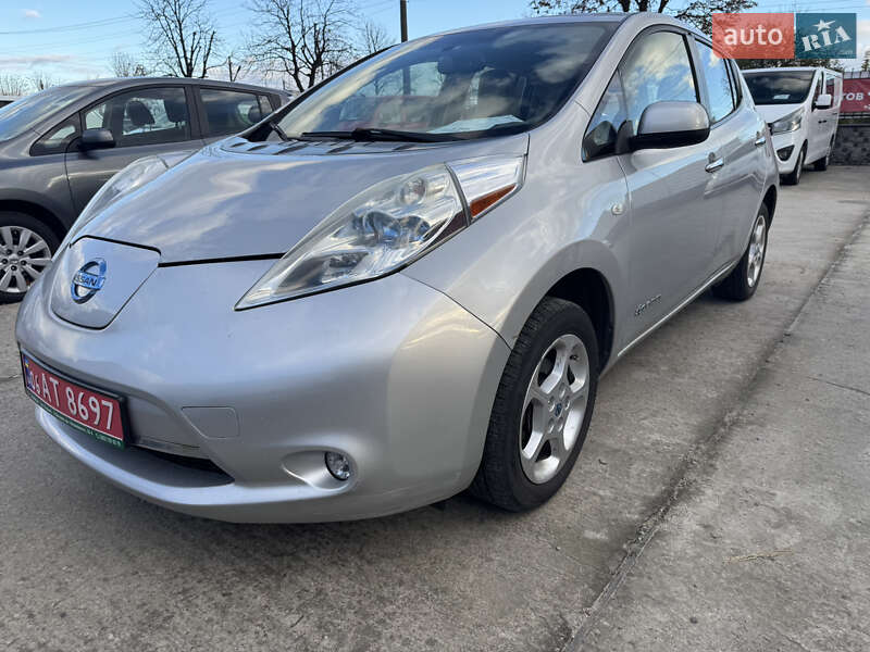 Хэтчбек Nissan Leaf 2012 в Житомире фото 6 Хэтчбек Nissan Leaf 2012 в Житомире