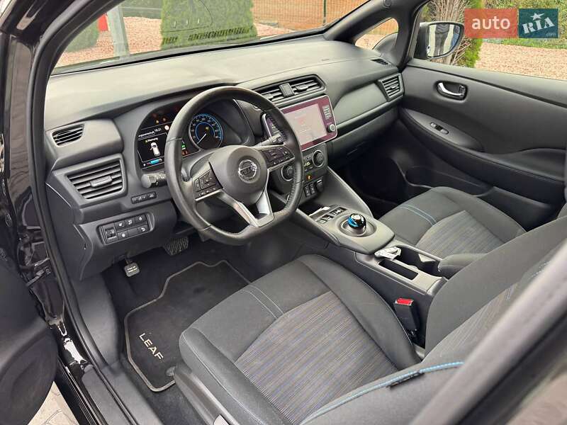 Хэтчбек Nissan Leaf 2022 в Виннице