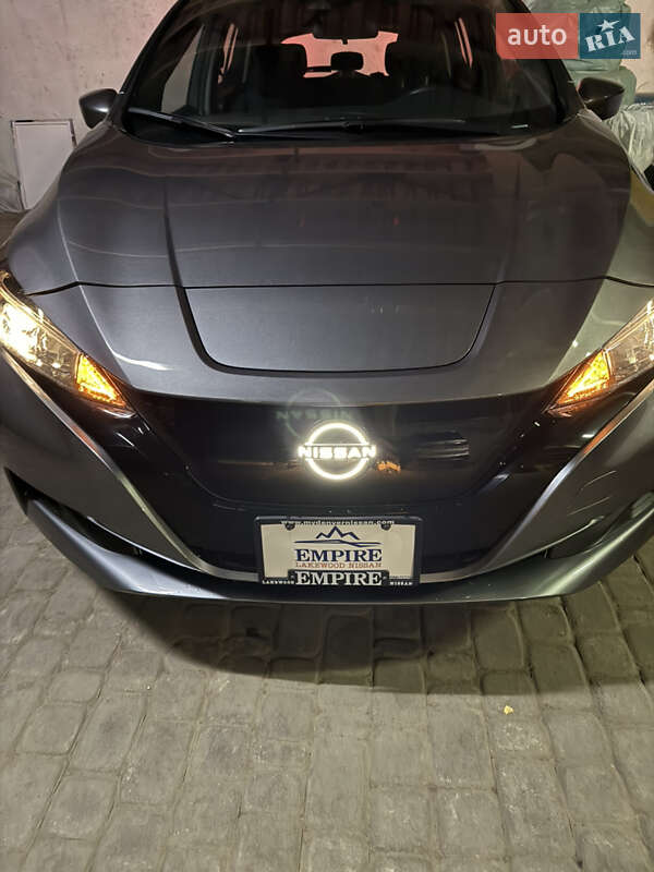 Хэтчбек Nissan Leaf 2024 в Харькове