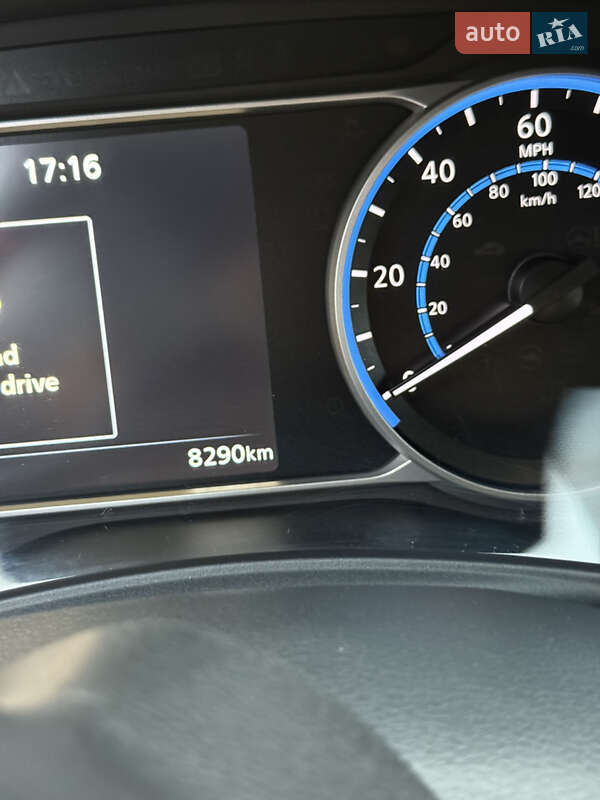 Хэтчбек Nissan Leaf 2024 в Харькове