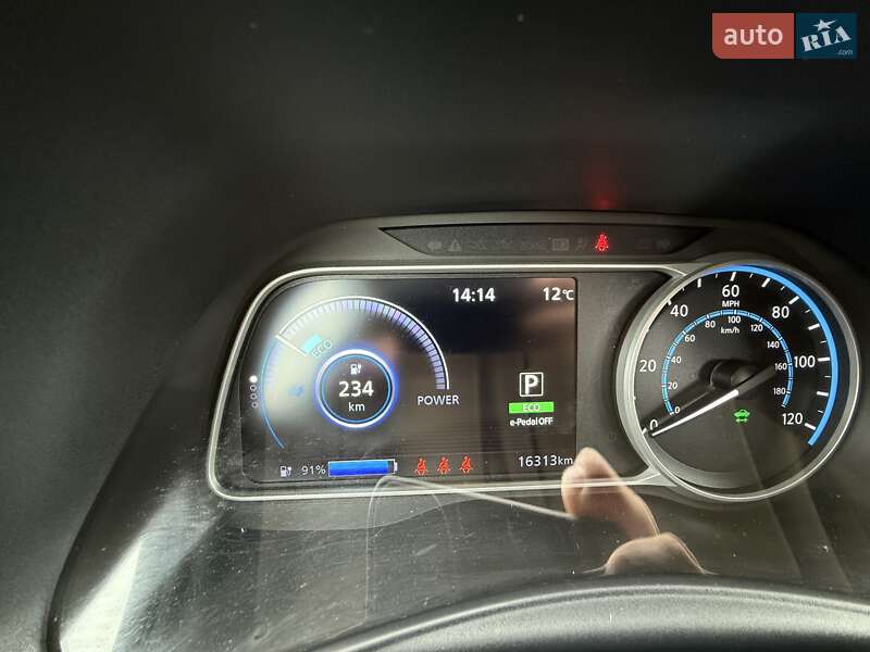 Хэтчбек Nissan Leaf 2022 в Виннице фото 12 Хэтчбек Nissan Leaf 2022 в Виннице