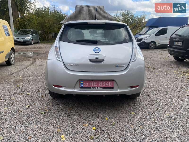 Хэтчбек Nissan Leaf 2014 в Белой Церкви