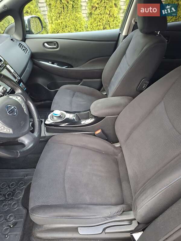 Хэтчбек Nissan Leaf 2013 в Луцке фото 22 Хэтчбек Nissan Leaf 2013 в Луцке