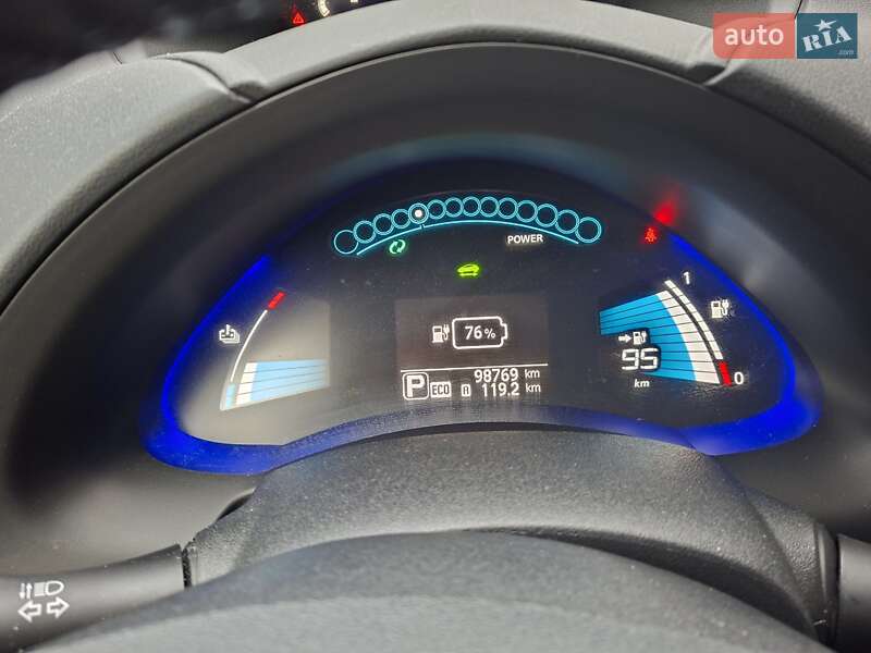 Хэтчбек Nissan Leaf 2013 в Луцке фото 25 Хэтчбек Nissan Leaf 2013 в Луцке