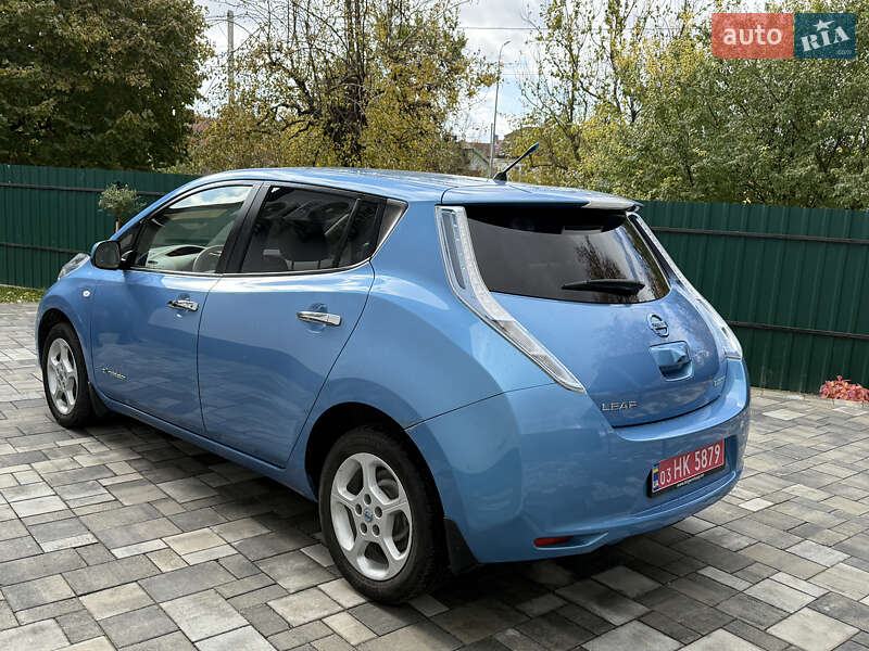Хэтчбек Nissan Leaf 2012 в Владимире фото 8 Хэтчбек Nissan Leaf 2012 в Владимире