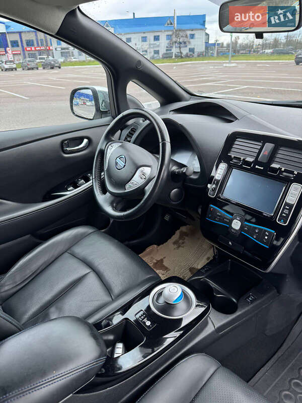 Хэтчбек Nissan Leaf 2015 в Житомире фото 15 Хэтчбек Nissan Leaf 2015 в Житомире