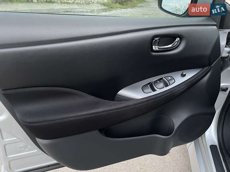 Хэтчбек Nissan Leaf 2018 в Тернополе фото 27 Хэтчбек Nissan Leaf 2018 в Тернополе