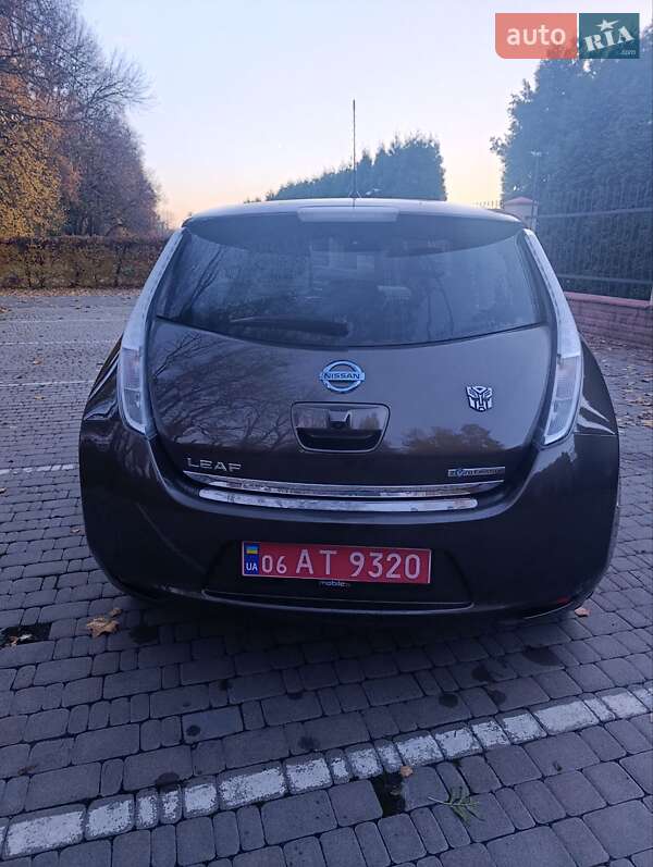 Хэтчбек Nissan Leaf 2016 в Киеве фото 30 Хэтчбек Nissan Leaf 2016 в Киеве