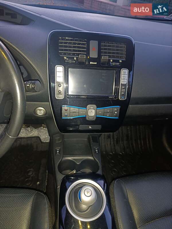 Хэтчбек Nissan Leaf 2016 в Киеве фото 55 Хэтчбек Nissan Leaf 2016 в Киеве
