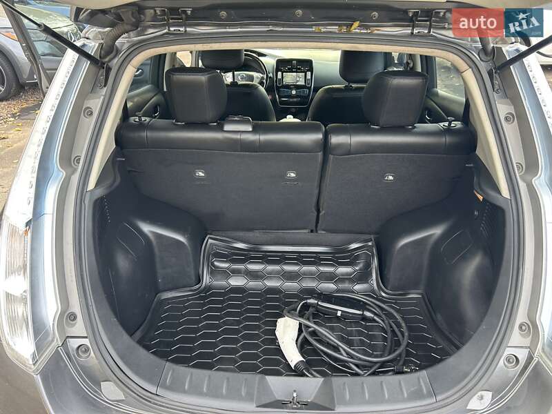 Хэтчбек Nissan Leaf 2014 в Одессе