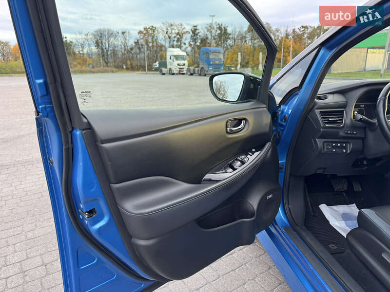 Хетчбек Nissan Leaf 2020 в Радивиліві фото 32 Хетчбек Nissan Leaf 2020 в Радивиліві