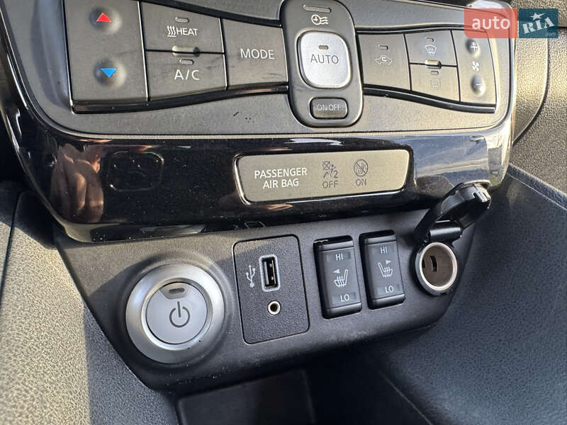 Хетчбек Nissan Leaf 2020 в Радивиліві фото 45 Хетчбек Nissan Leaf 2020 в Радивиліві