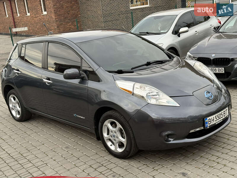 Хэтчбек Nissan Leaf 2013 в Одессе фото 2 Хэтчбек Nissan Leaf 2013 в Одессе
