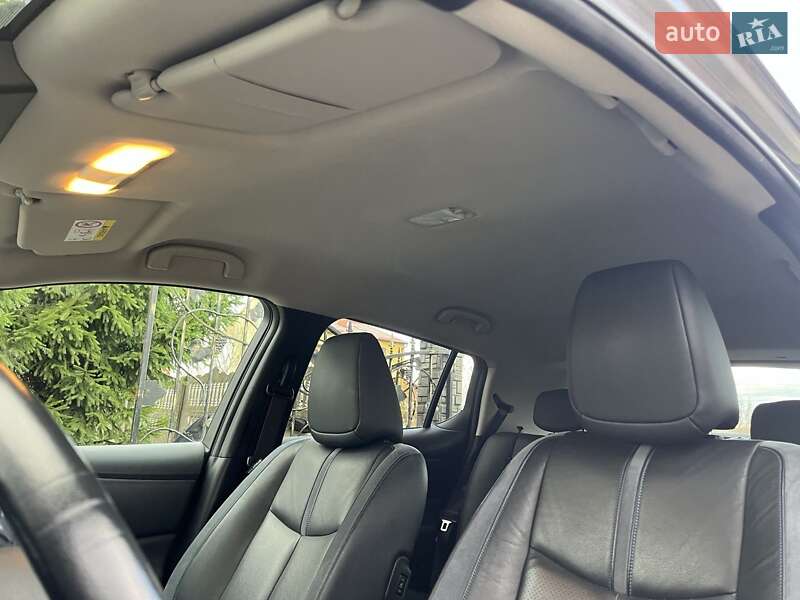 Хэтчбек Nissan Leaf 2018 в Львове