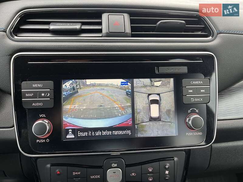 Хэтчбек Nissan Leaf 2018 в Львове