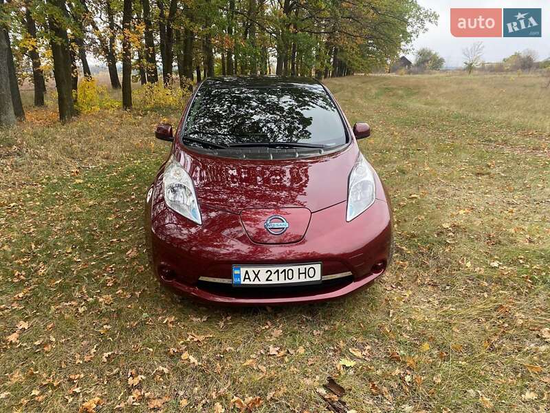 Хэтчбек Nissan Leaf 2016 в Харькове фото 3 Хэтчбек Nissan Leaf 2016 в Харькове