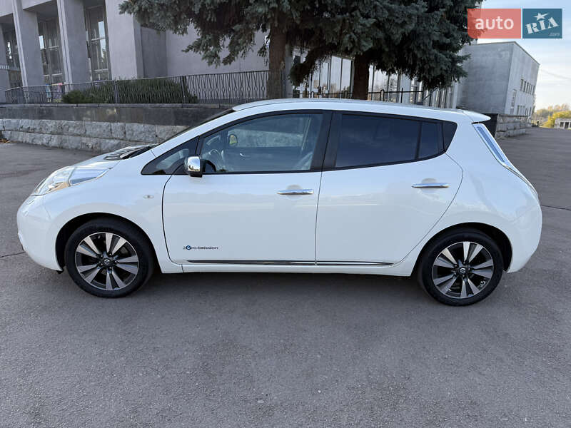 Хэтчбек Nissan Leaf 2014 в Ровно фото 11 Хэтчбек Nissan Leaf 2014 в Ровно