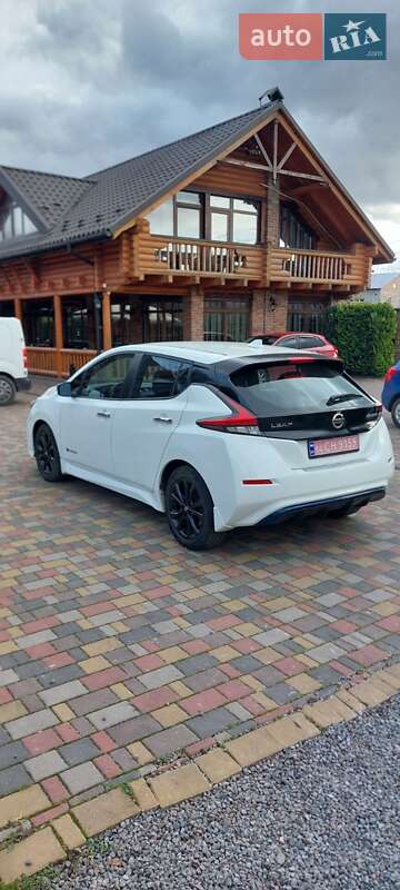 Хэтчбек Nissan Leaf 2019 в Львове