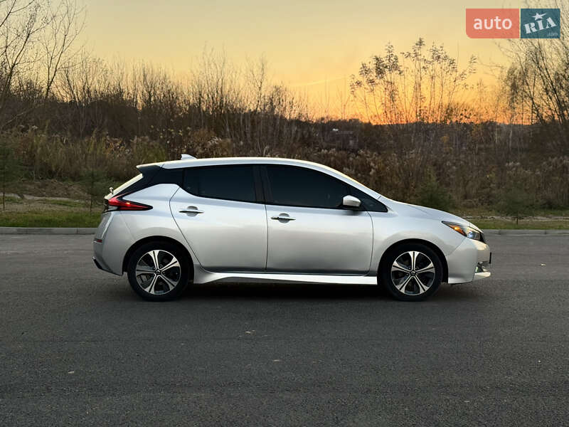 Хэтчбек Nissan Leaf 2018 в Ровно фото 11 Хэтчбек Nissan Leaf 2018 в Ровно