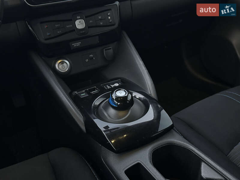 Хэтчбек Nissan Leaf 2018 в Ровно фото 24 Хэтчбек Nissan Leaf 2018 в Ровно