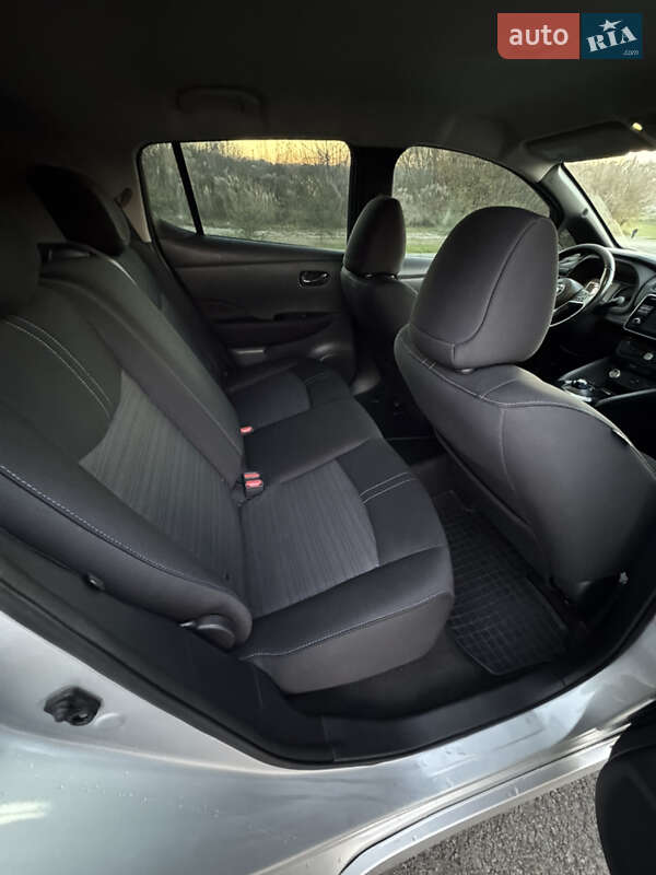 Хэтчбек Nissan Leaf 2018 в Ровно фото 28 Хэтчбек Nissan Leaf 2018 в Ровно