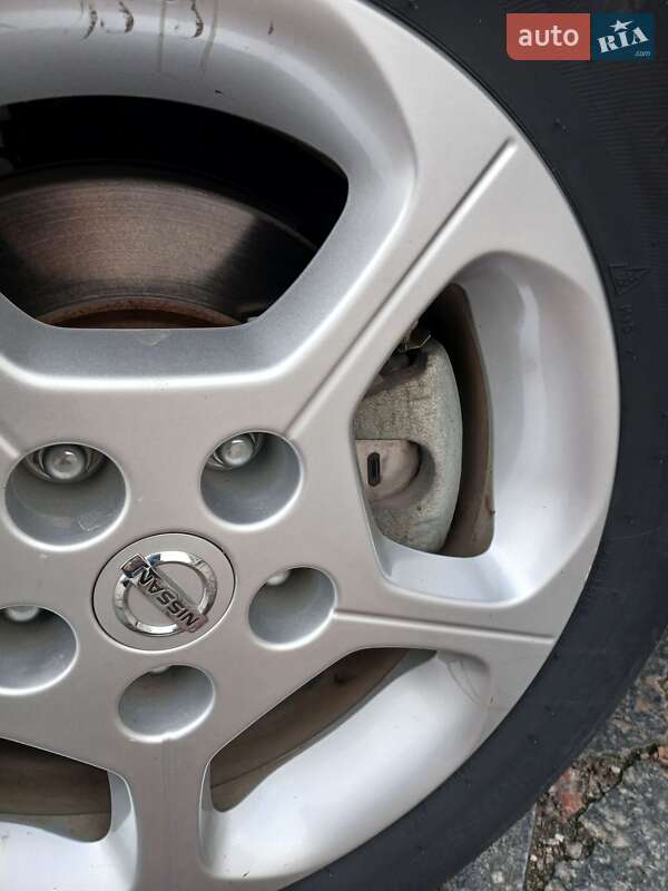 Хетчбек Nissan Leaf 2017 в Кременчуці