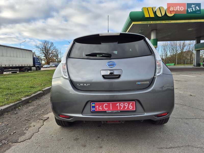 Хэтчбек Nissan Leaf 2017 в Житомире фото 4 Хэтчбек Nissan Leaf 2017 в Житомире