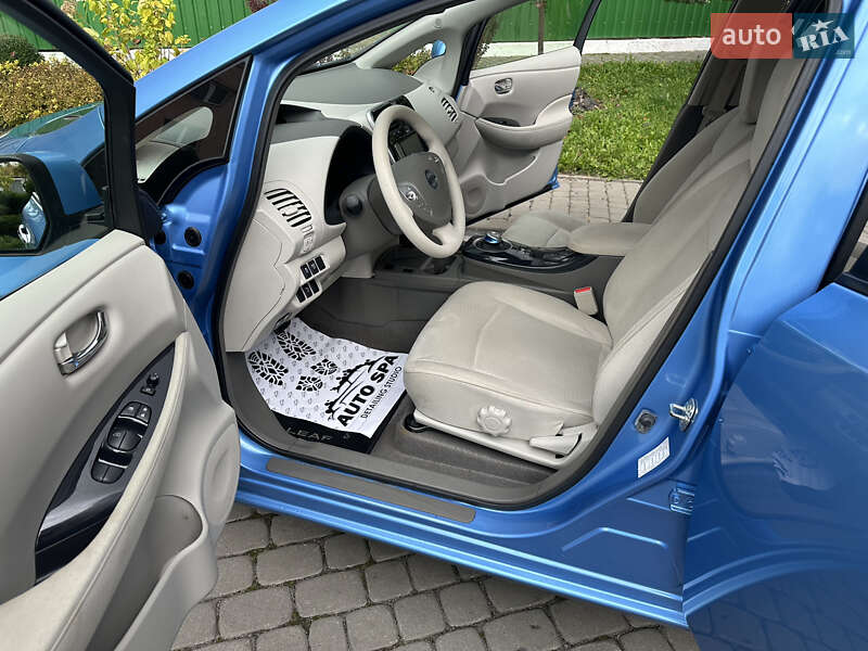 Хэтчбек Nissan Leaf 2012 в Луцке фото 29 Хэтчбек Nissan Leaf 2012 в Луцке