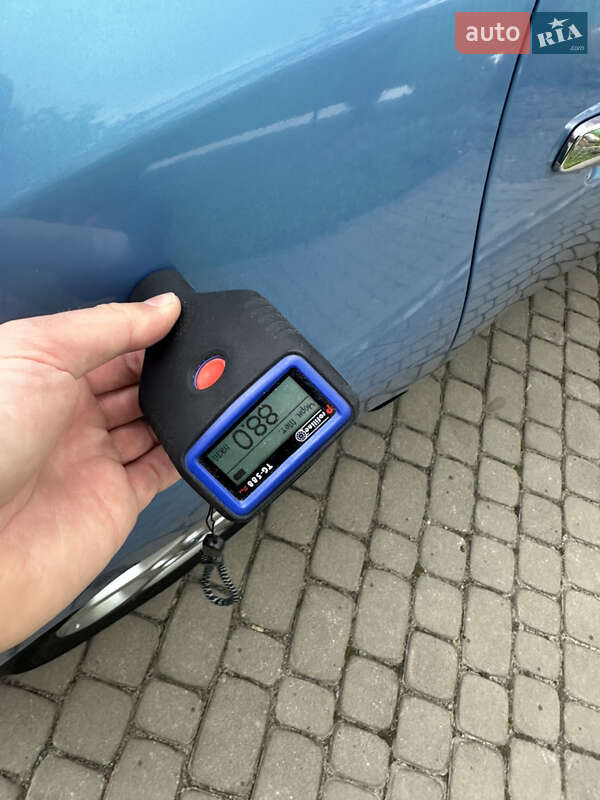 Хэтчбек Nissan Leaf 2012 в Луцке фото 38 Хэтчбек Nissan Leaf 2012 в Луцке