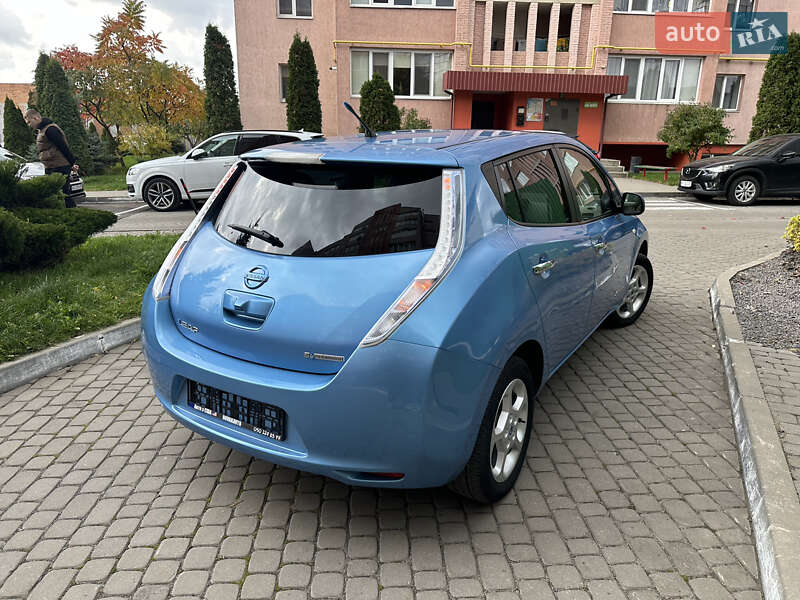 Хэтчбек Nissan Leaf 2012 в Луцке фото 35 Хэтчбек Nissan Leaf 2012 в Луцке