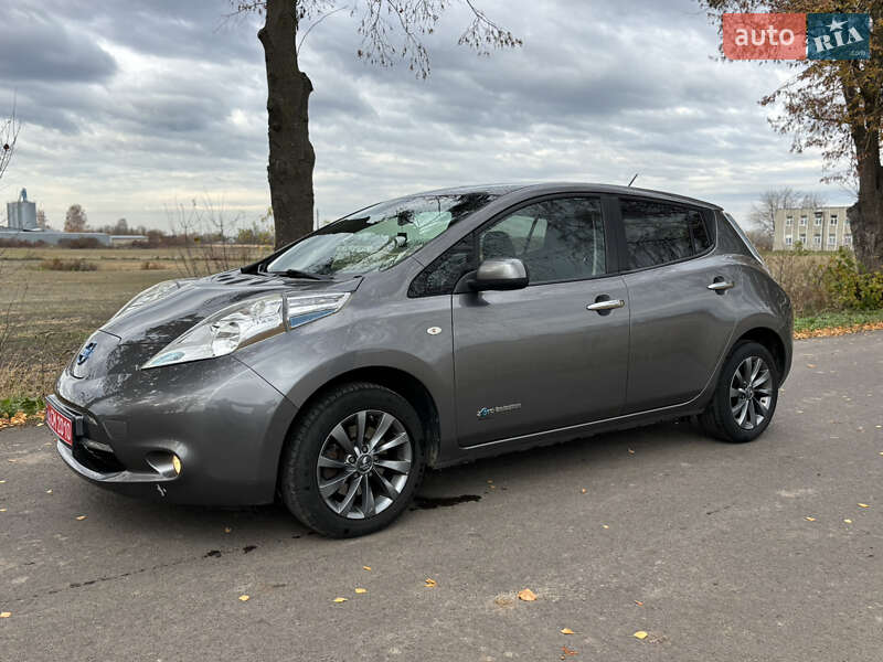 Хэтчбек Nissan Leaf 2014 в Владимире