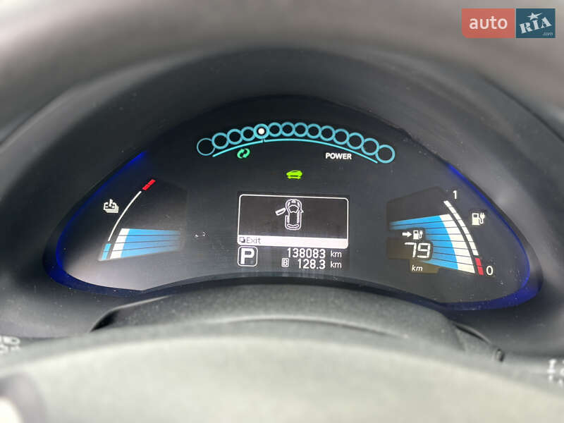 Хэтчбек Nissan Leaf 2014 в Владимире