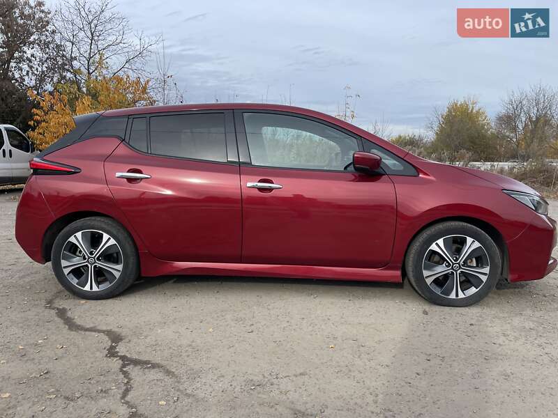 Хэтчбек Nissan Leaf 2020 в Луцке фото 5 Хэтчбек Nissan Leaf 2020 в Луцке