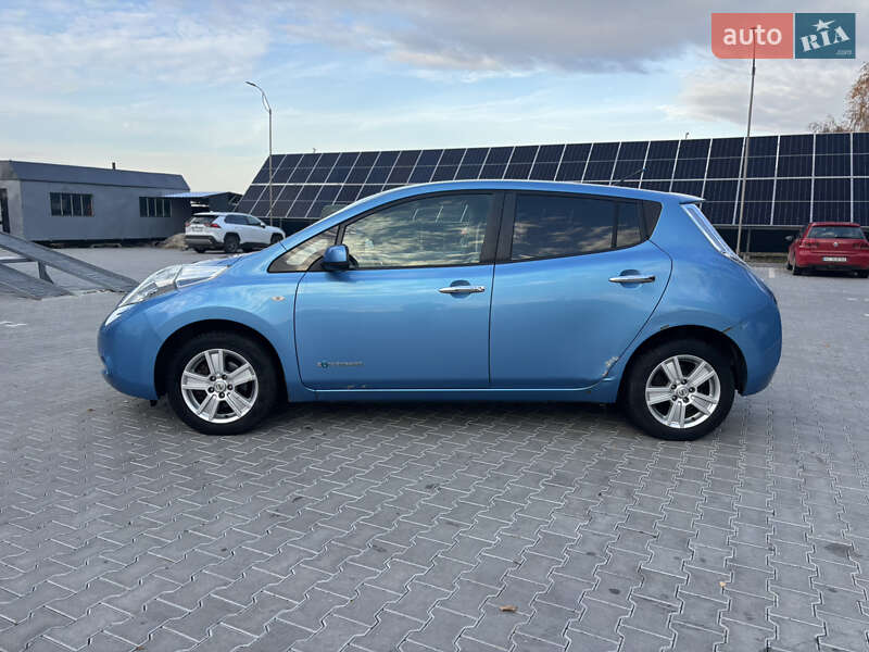 Хэтчбек Nissan Leaf 2011 в Владимире фото 3 Хэтчбек Nissan Leaf 2011 в Владимире