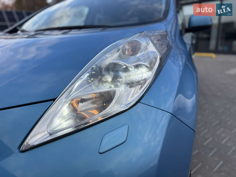 Хэтчбек Nissan Leaf 2011 в Владимире фото 27 Хэтчбек Nissan Leaf 2011 в Владимире