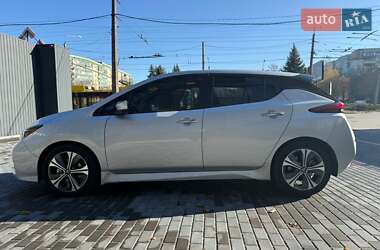 Хэтчбек Nissan Leaf 2020 в Полтаве