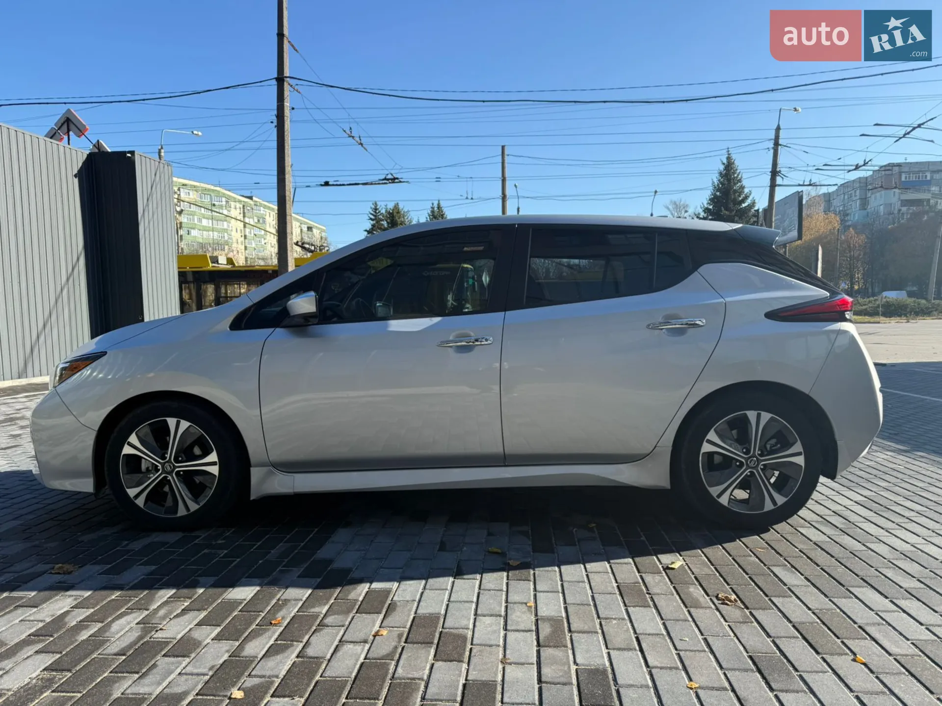 2020 Nissan Leaf - мініатюра 10