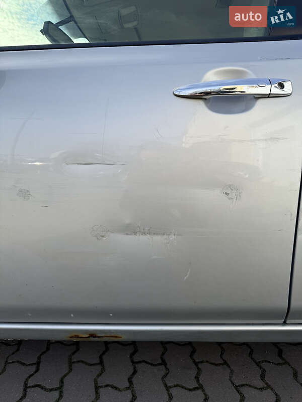 Хэтчбек Nissan Leaf 2012 в Радехове фото 20 Хэтчбек Nissan Leaf 2012 в Радехове