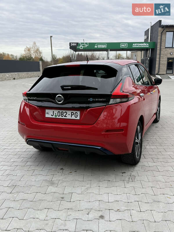 Хетчбек Nissan Leaf 2020 в Волочиську