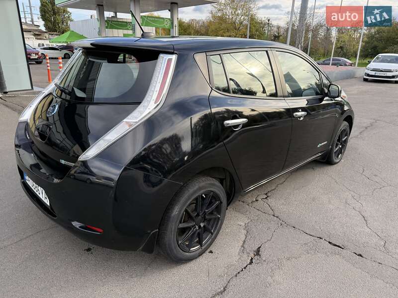 Хэтчбек Nissan Leaf 2014 в Одессе фото 5 Хэтчбек Nissan Leaf 2014 в Одессе