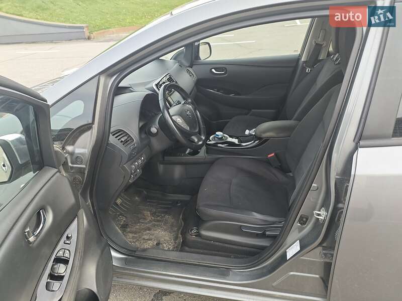 Хэтчбек Nissan Leaf 2013 в Киеве фото 19 Хэтчбек Nissan Leaf 2013 в Киеве
